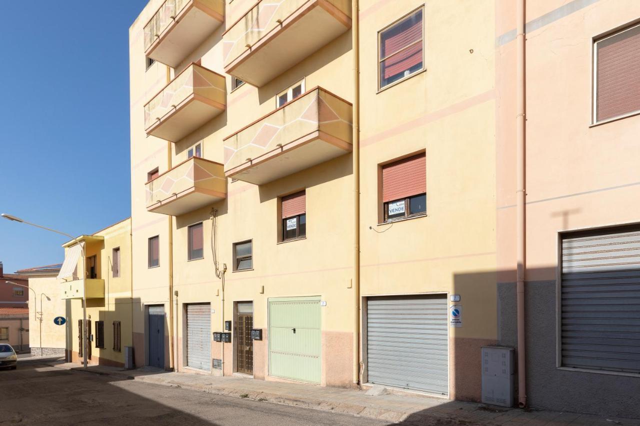 Casa Vacanze Porto Torres Exteriör bild